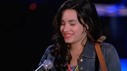 Camp Rock 2 (157)