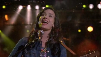 Camp Rock 2 (194)