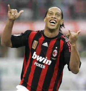 Ronaldinho Ac Milan - Sportul Rege