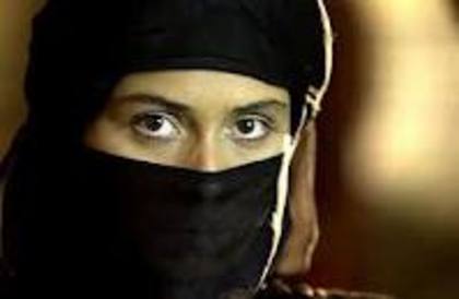 imagesCAC7A0Z4 - poze din filmul clona