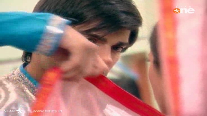 88 - DILL MILL GAYYE KaSh As AR Heer Ranjha Scene Caps By Me I