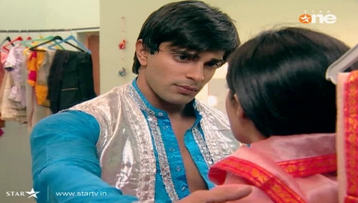 120 - DILL MILL GAYYE KaSh As AR Heer Ranjha Scene Caps By Me I