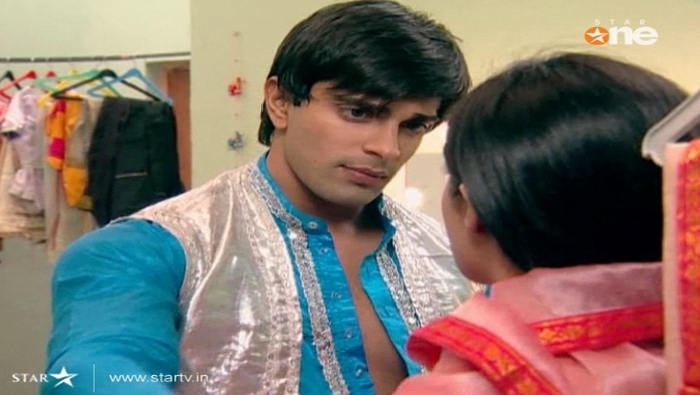 121 - DILL MILL GAYYE KaSh As AR Heer Ranjha Scene Caps By Me I
