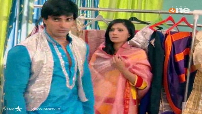 131 - DILL MILL GAYYE KaSh As AR Heer Ranjha Scene Caps By Me I