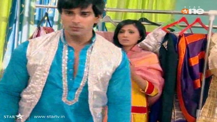 132 - DILL MILL GAYYE KaSh As AR Heer Ranjha Scene Caps By Me I