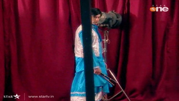 141 - DILL MILL GAYYE KaSh As AR Heer Ranjha Scene Caps By Me I