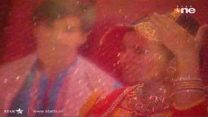 286 - DILL MILL GAYYE KaSh As AR Heer Ranjha Scene Caps By Me I