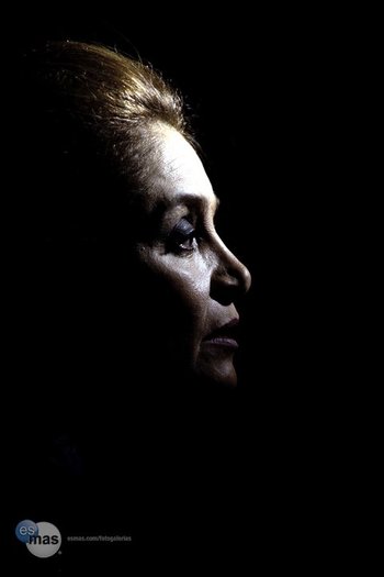 184002_500226917370_16310792370_6654661_4691222_n - Daniela Romo