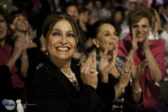 208459_10150150034872371_16310792370_7021511_7816751_n