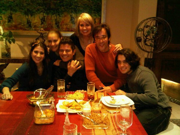 63577_470522237370_16310792370_6189761_2485302_n - Daniela Romo
