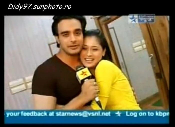 SBS - Sara and Angad Rehearsing for Star Parivaar Awards 2009 on SBS