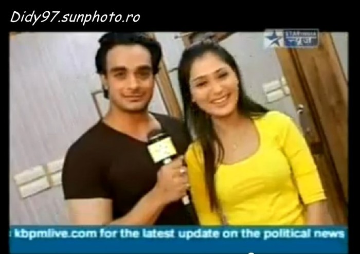 SBS - Sara and Angad Rehearsing for Star Parivaar Awards 2009 on SBS