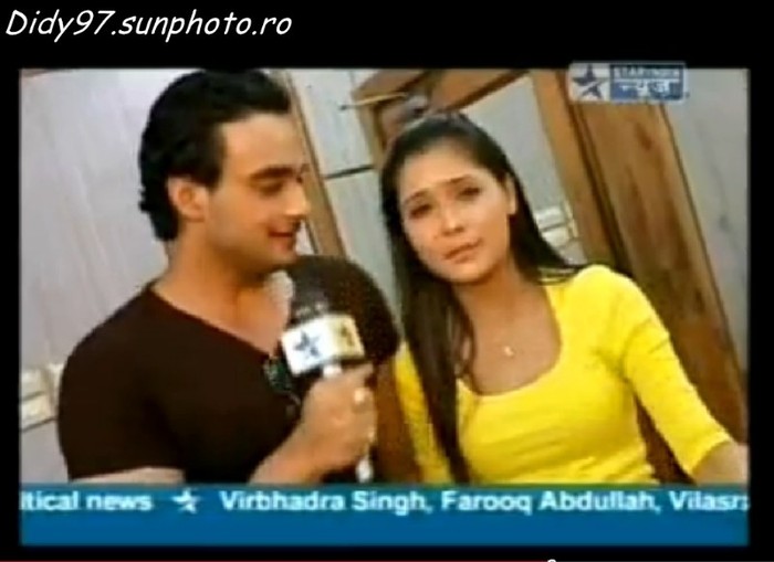 SBS - Sara and Angad Rehearsing for Star Parivaar Awards 2009 on SBS