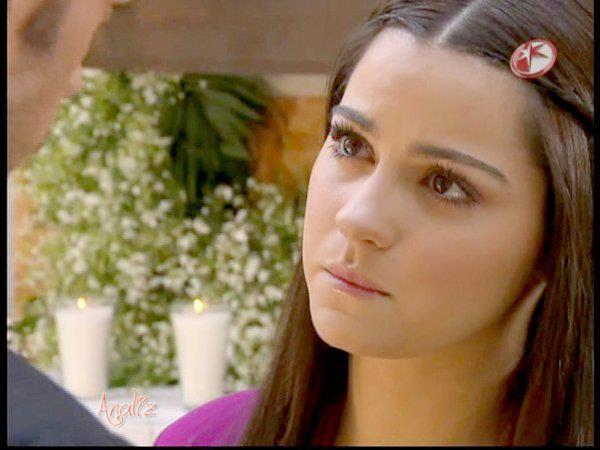 Maite como Maria Desamparada