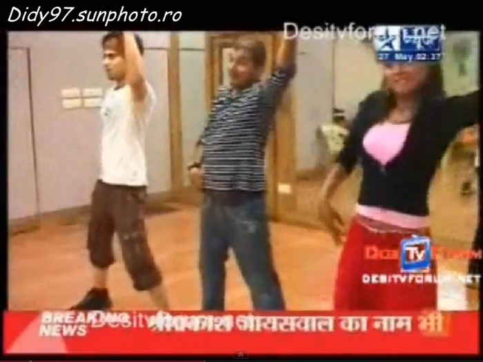 SBS - Parul and Kinshuk Rehearsing for Star Parivaar Awards 2009 on SBS