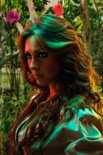 45830960_JWFDNAIWJ - Anahi