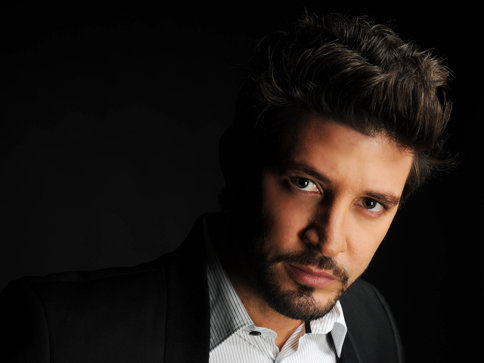 47315_138727386170760_138718452838320_196496_5764851_n