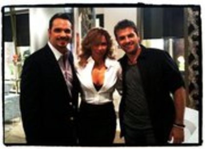 69045_488282256367_343996396367_7465306_2609395_a