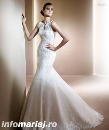 Rochie-de-mireasa-Pronovias-model-Festin