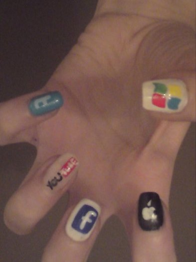 282435_182927611774082_100001705335704_501553_2275863_n