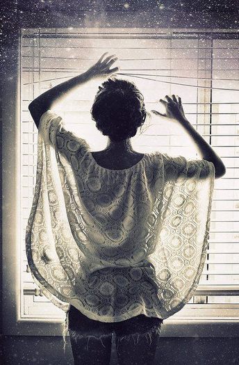 384332_278537805530226_100001220268552_893559_1046054634_n - Poze Artistice 3