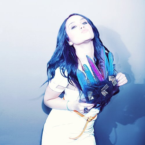 385935_193737024036150_100001995614927_414171_746143313_n - Poze Artistice 3