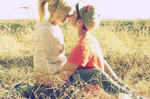 388111_308436539180320_283959681628006_1147088_702377038_n - Poze Artistice 3