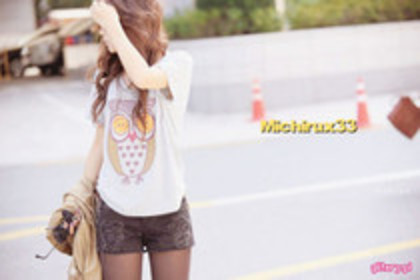 48488432_AUHQUVYSW - Poze Artistice 3