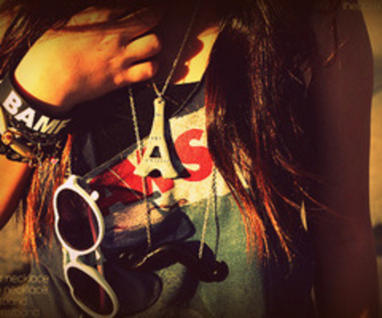 tumblr_lw5rciaMIv1qeea4bo1_500_thumb - Poze Artistice 3