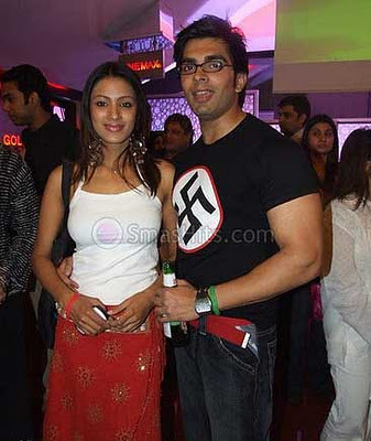 2032900202_f659fdbc60 - KARAN SINGH GROVER