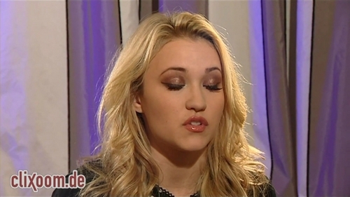 La 7...O sa cantati la finalul showului... - oo9