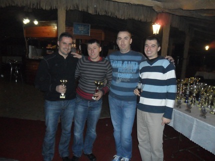 Tanase,Gradinaru,Achimescu&Popescu campionii nostri 3/7 Pitesti 2011 - poze festivitatea premiere 2011