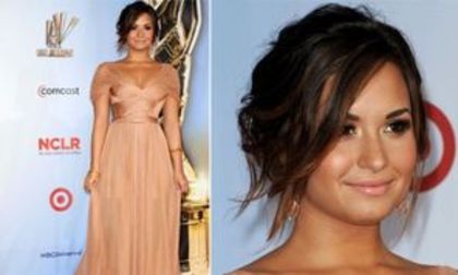 Demi-Lovato--imbracata-de-un-designer-roman-la-ALMA-Awards-2011--foto- - demi lovato imbracat de un desinger roman la Alma Awards 2011