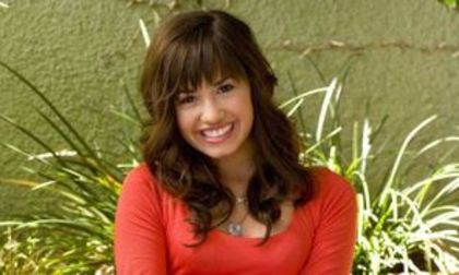 S-a-impacat-Demi-Lovato-cu-fostul-iubit- - sa impacat demi lovato cu fostul iubit