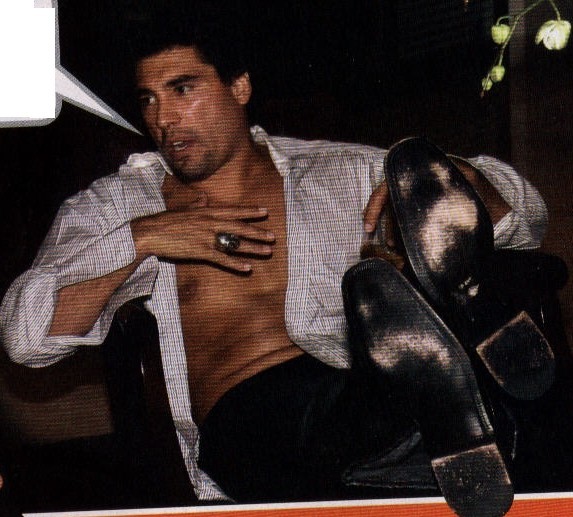 e11 - Eduardo Yanez