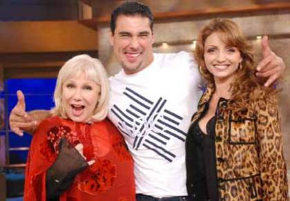 071128_destilando_k-jpg - Eduardo Yanez
