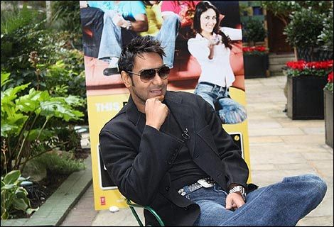 ajay_devgan_gallery_470x320 - London Dreams