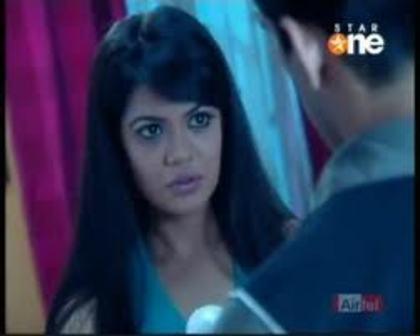 48524879_YTCAXBITL - Amit Tandon si Shweta Gulati