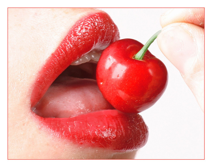 cherry_lips_by_oubaas - Poze buze