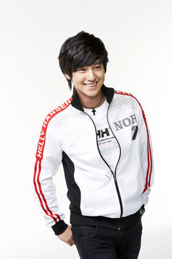 2009811222822 - Kim Bum as So Yi Jung