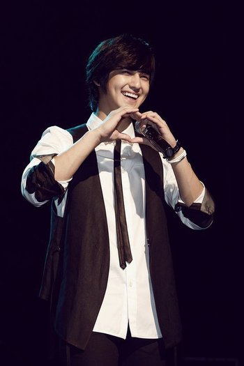 166493_162007527177919_111435072235165_309976_4802338_n