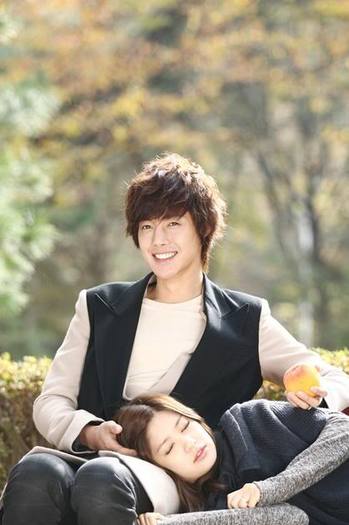 KimHyunJoong214 - Kim Hyun Joong as Yoon Ji Hoo