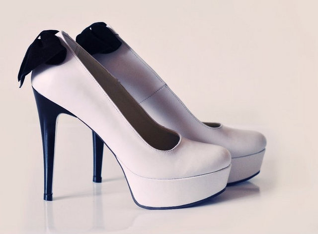 pantofi-piele-alb-negru-toc - Pantofi-2011-2012