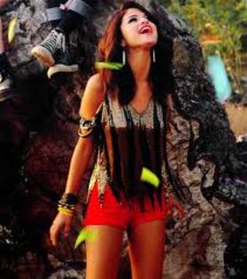 images - selena gomez