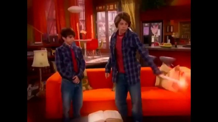 Image(CH1)_Promo[4] 153 - Magicienii din Waverley Place Finala Prom Who will be the family wizards