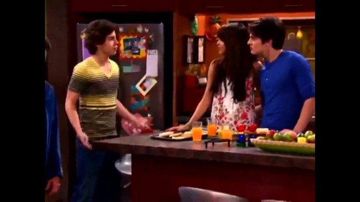 Image(CH1)_Promo[4] 177 - Magicienii din Waverley Place Finala Prom Who will be the family wizards