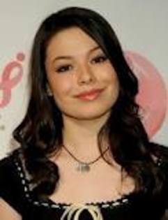 fjhkgfkjgfjhkl - miranda cosgrove