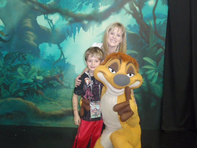 224193_10150230883839715_379559484714_8735042_202676_n - Erika Buenfil