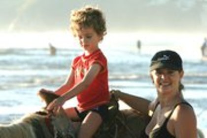 227532_10150236855804715_379559484714_8795040_2566808_a - Erika Buenfil