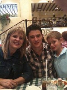 248619_10150267062529715_379559484714_9071282_4210284_a - Erika Buenfil